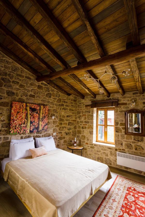 Blossom Rooms & Suite Veria  Exterior foto